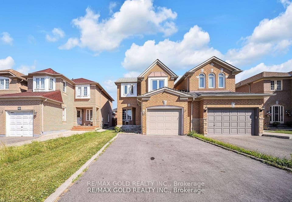 33 Fiddleneck Crescent, Brampton, ON L6R 1R2 – main photo