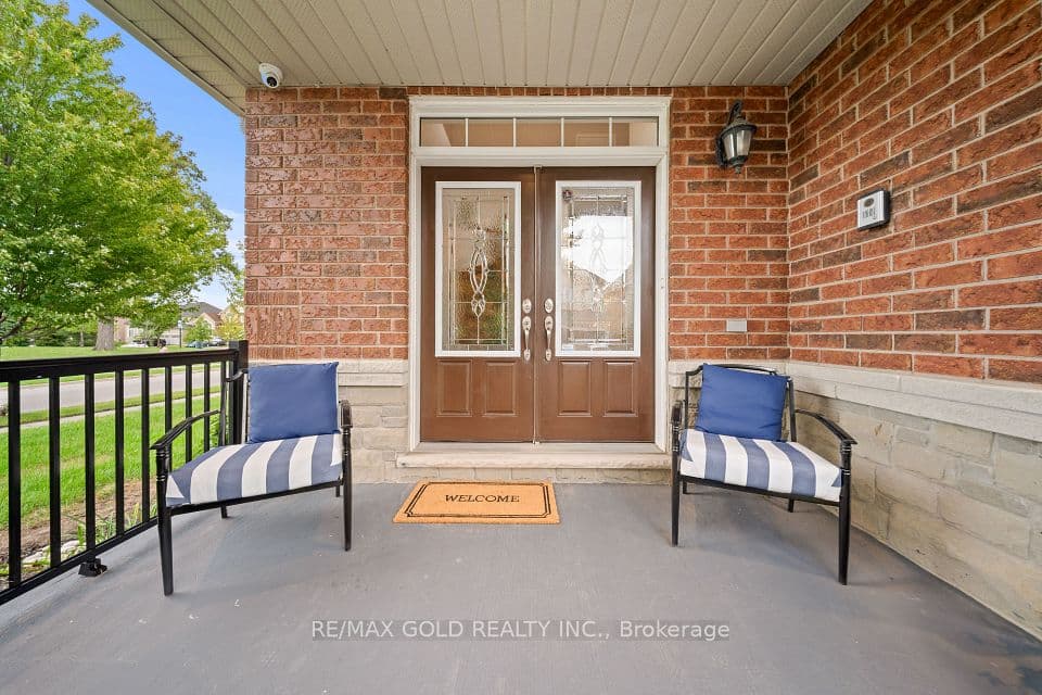 1 Daylilly Terrace, Brampton, ON L6P 3B4 – photo 3
