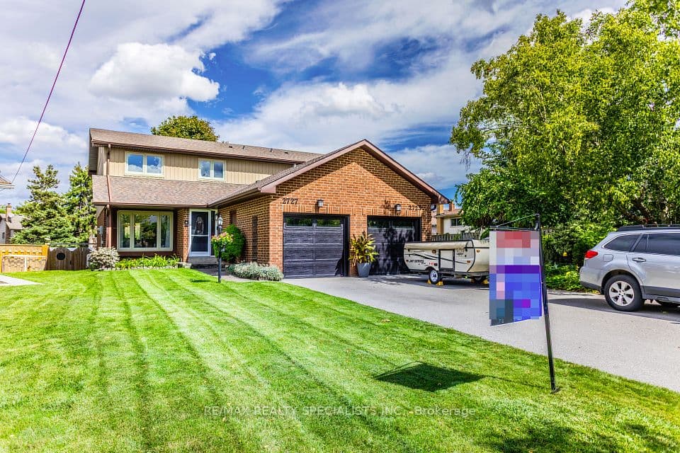 2727 Los Palmas Court, Mississauga, ON L5N 2G6 – main photo