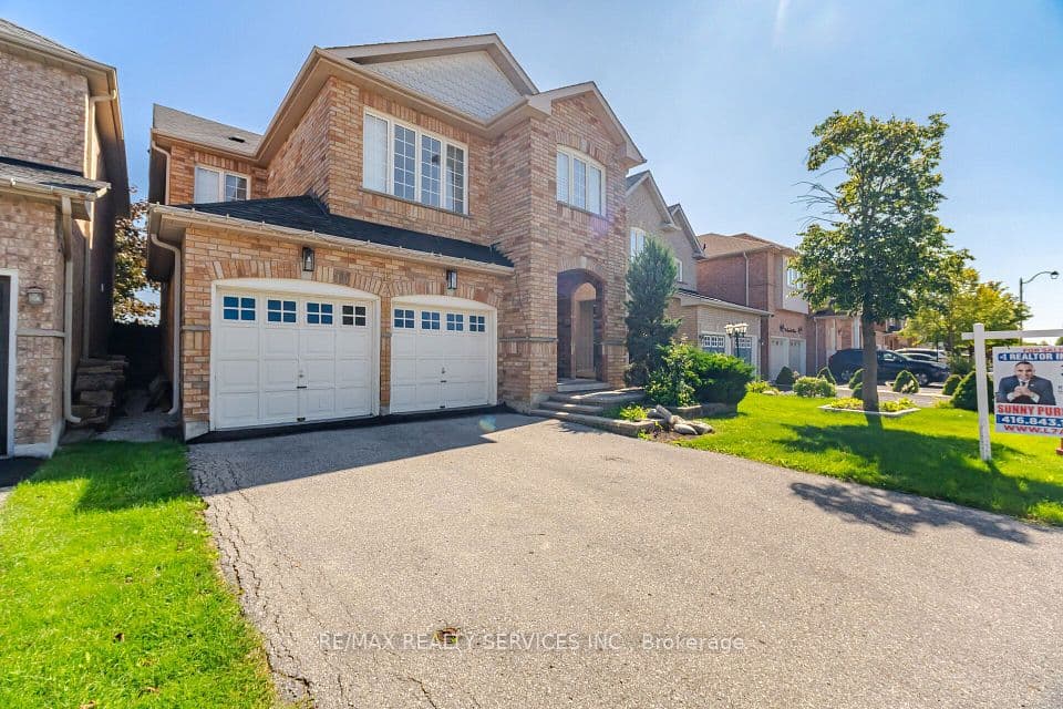33 Sewells Lane, Brampton, ON L7A 2Z9 – photo 3