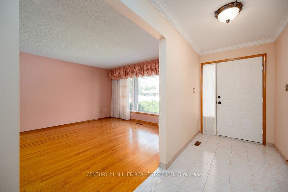 3478 Palgrave Road, Mississauga, ON L5B 2H1 – photo 3