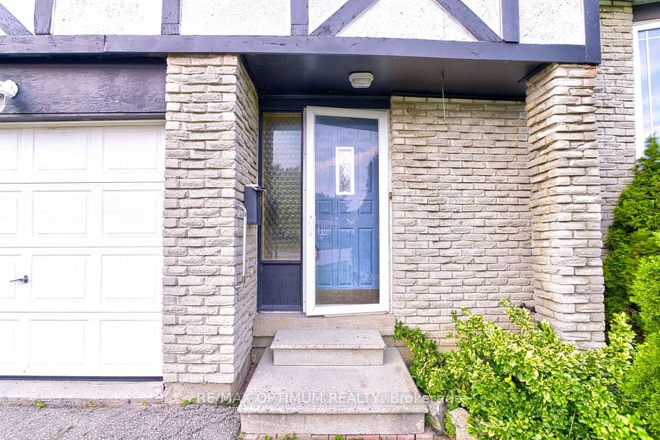 50 Gondola Crescent, Brampton, ON L6S 1W6 – photo 3