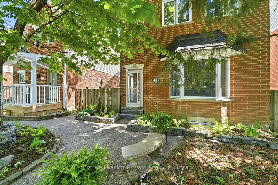 334 Cottonwood Street, Orangeville, ON L9W 4X7 – photo 2