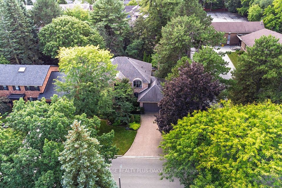 356 Shoreacres Road, Burlington, ON L7L 2H5 – photo 3