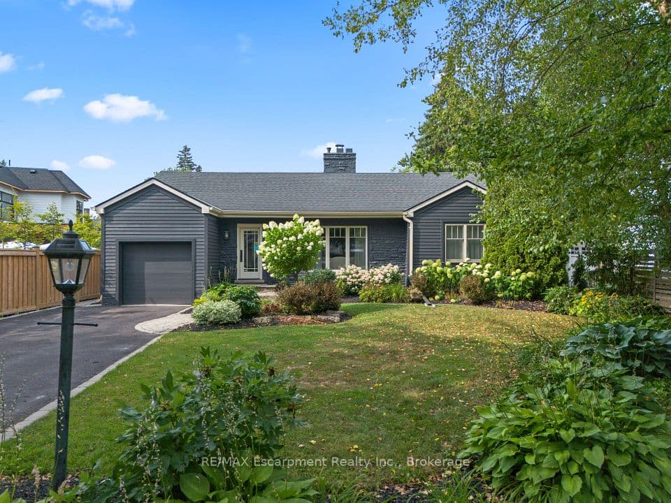 278 Carolyn Drive, Oakville, ON L6K 3M6 – photo 2