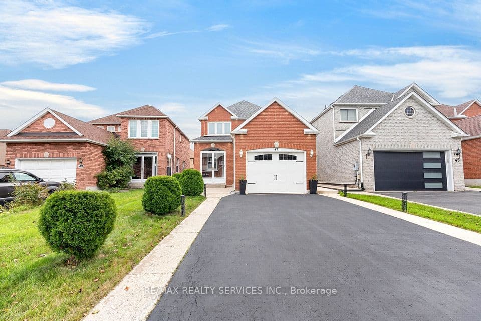 47 Twisted Oak Street, Brampton, ON L6R 1S9 – photo 3