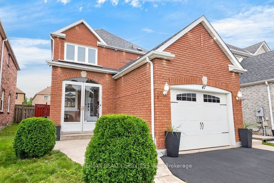 47 Twisted Oak Street, Brampton, ON L6R 1S9 – main photo