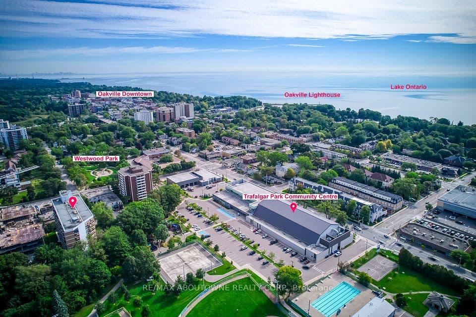 212 Kerr Street 906, Oakville, ON L6K 3B1 – photo 2