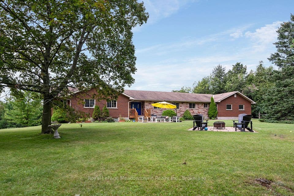 13306 Sixth Line Nassagaweya, Milton, ON L7J 2L7 – main photo