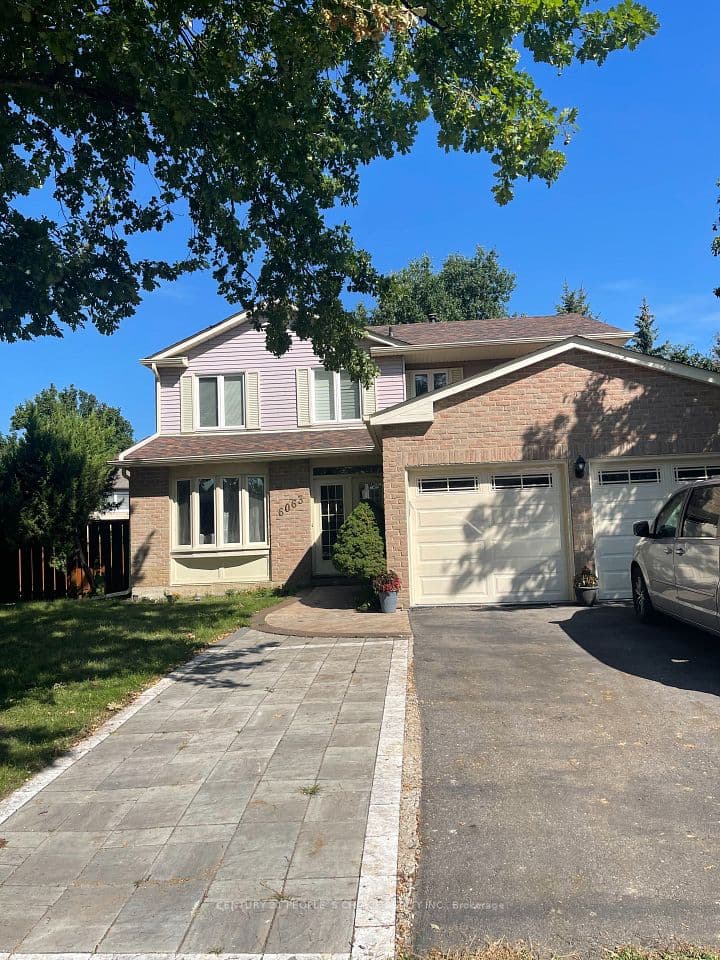 6063 Farmstead Lane, Mississauga, ON L5N 2Y9 – main photo