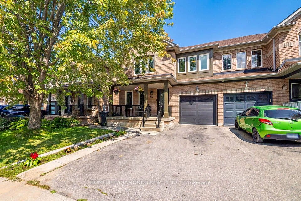 24 JEWEL Crescent, Brampton, ON L6R 2P5 – photo 2