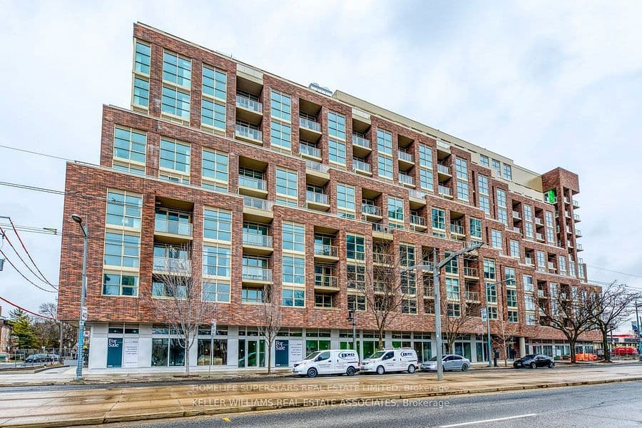 1787 St Clair Avenue W 419, Toronto, ON M6N 0B7 – main photo