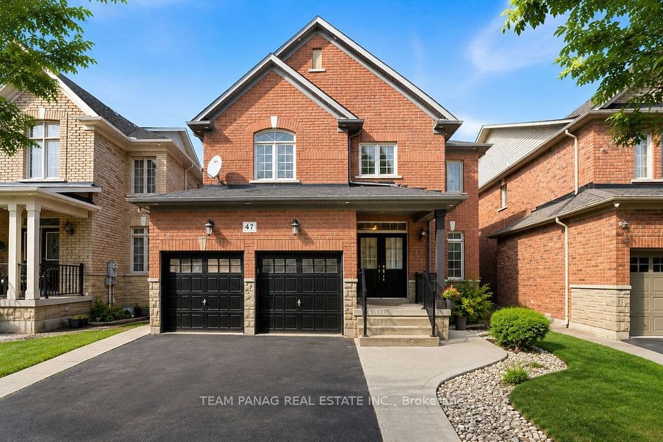 47 Sorbonne Drive, Brampton, ON L6P 1Y6 – photo 2