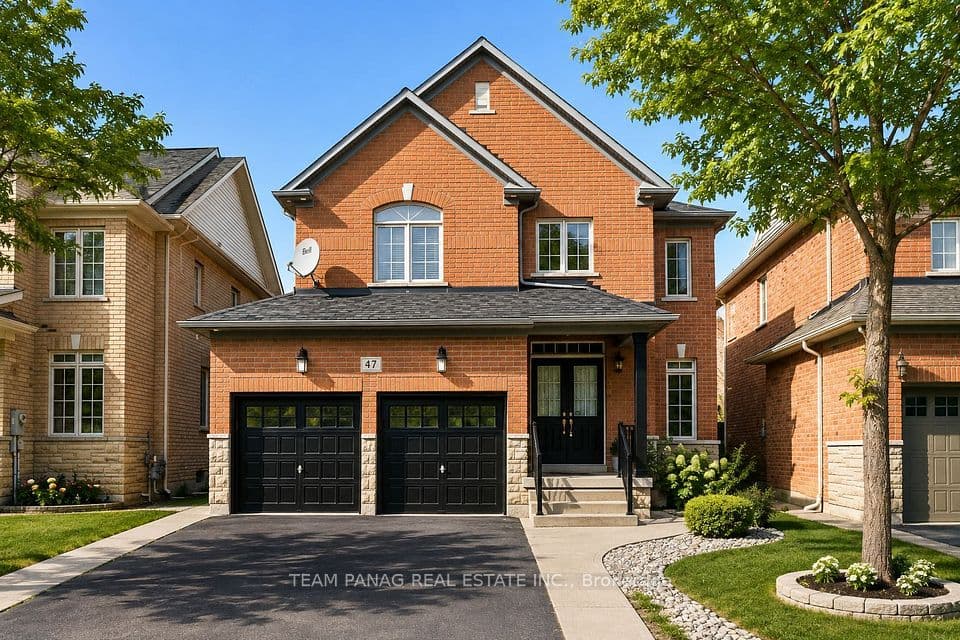 47 Sorbonne Drive, Brampton, ON L6P 1Y6 – main photo