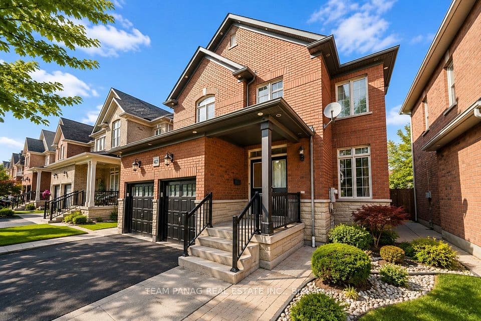 47 Sorbonne Drive, Brampton, ON L6P 1Y6 – photo 3