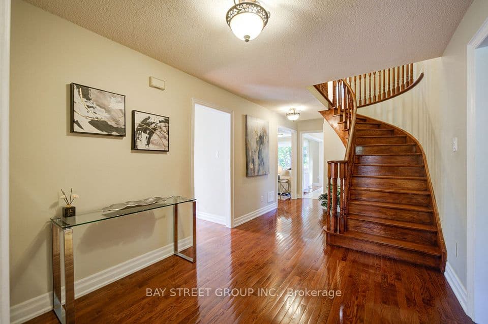 1348 Windrush Drive, Oakville, ON L6M 1W7 – photo 3