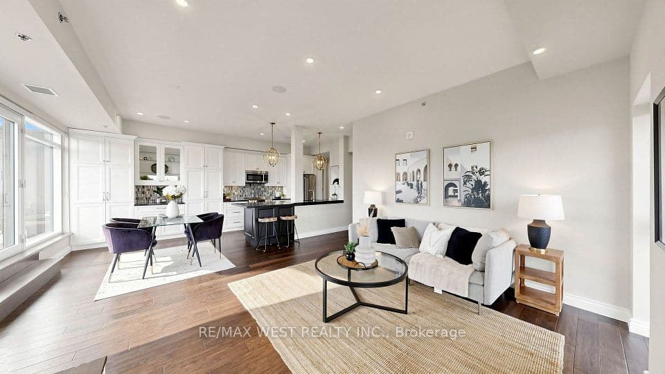 34 Plains Road E 605, Burlington, ON L7T 0B9 – main photo
