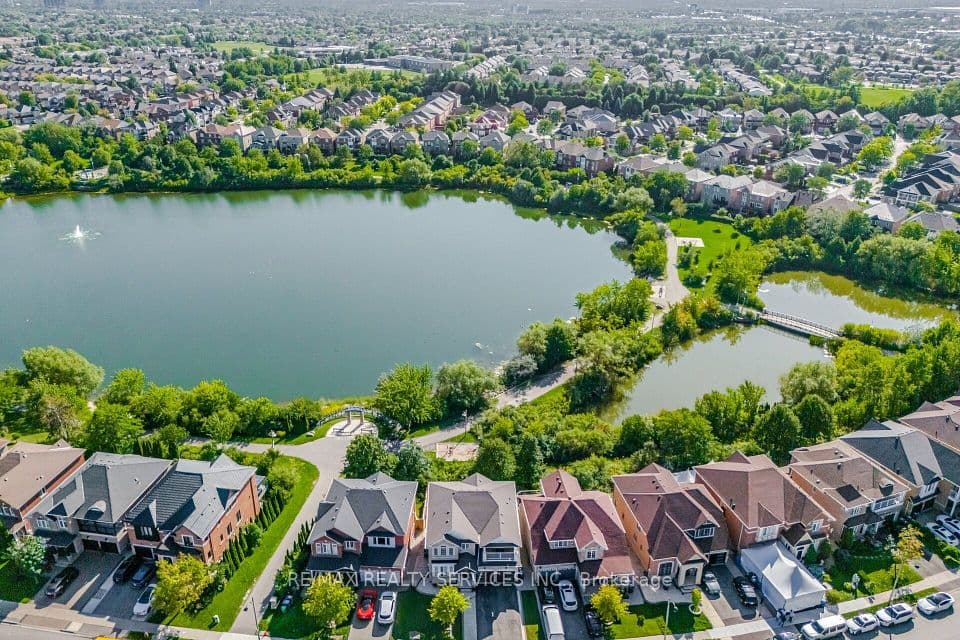 68 Southlake Boulevard, Brampton, ON L6V 4P1 – photo 3