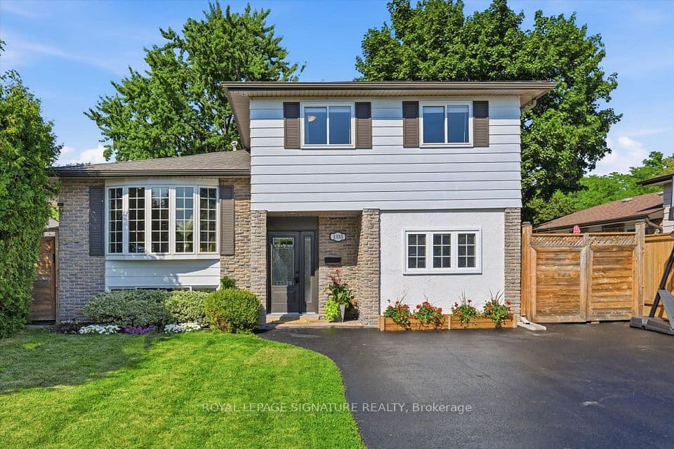 1333 Woodvale Place, Burlington, ON L7M 1R2 – main photo