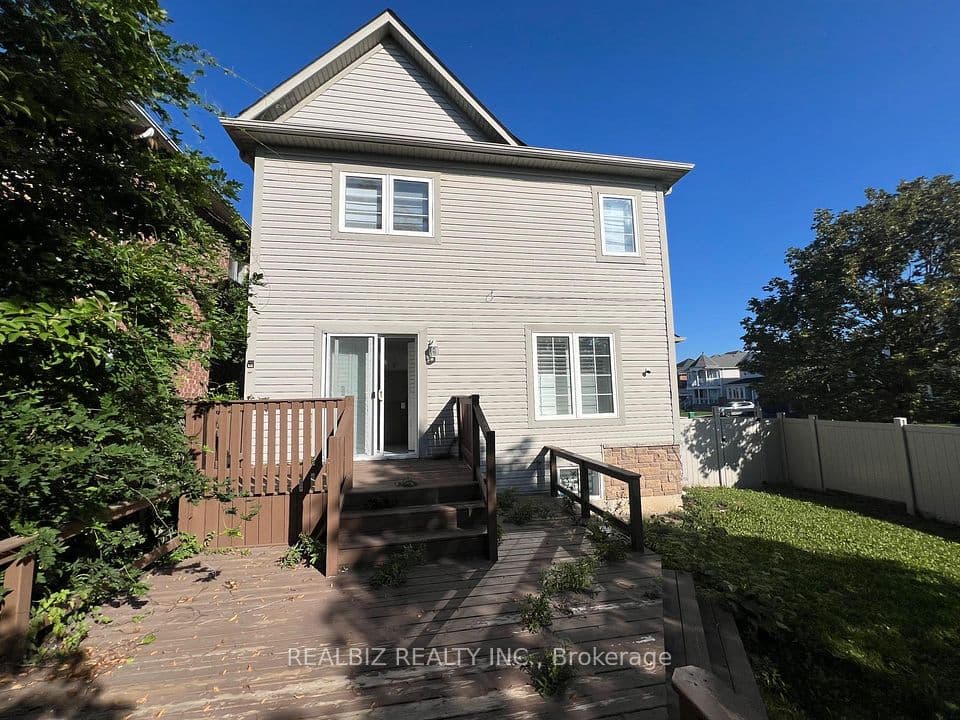 2 Bramoak Crescent, Brampton, ON L7A 1T7 – photo 2