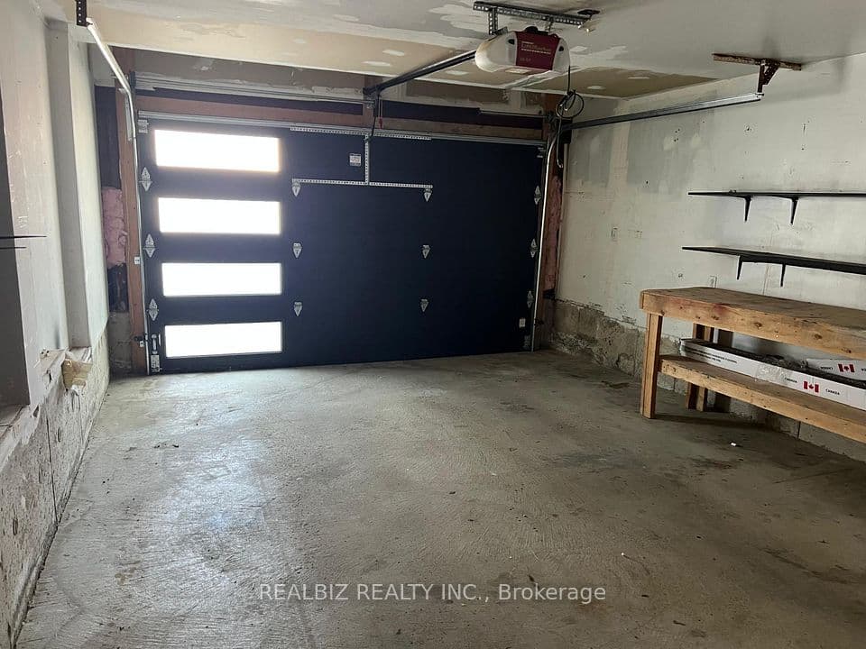 2 Bramoak Crescent, Brampton, ON L7A 1T7 – photo 3