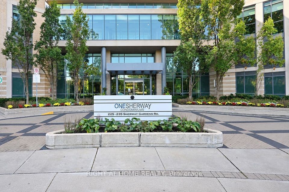 225 Sherway Gardens Road 105, Toronto, ON M9C 0A3 – photo 2