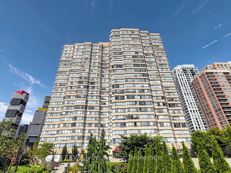 3605 Kariya Drive 811, Mississauga, ON L5B 3J4 – photo 2