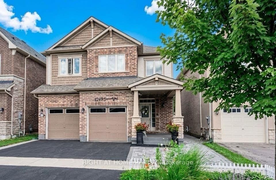 1249 Leger Way, Milton, ON L9E 1E4 – main photo