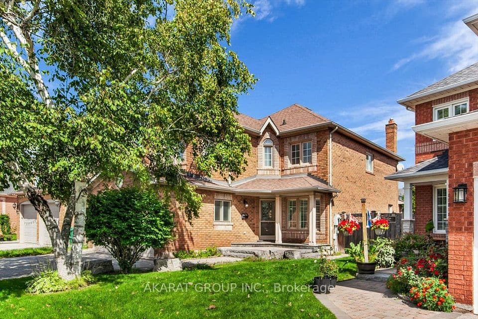 6907 Gracefield Drive, Mississauga, ON L5N 6T7 – photo 2