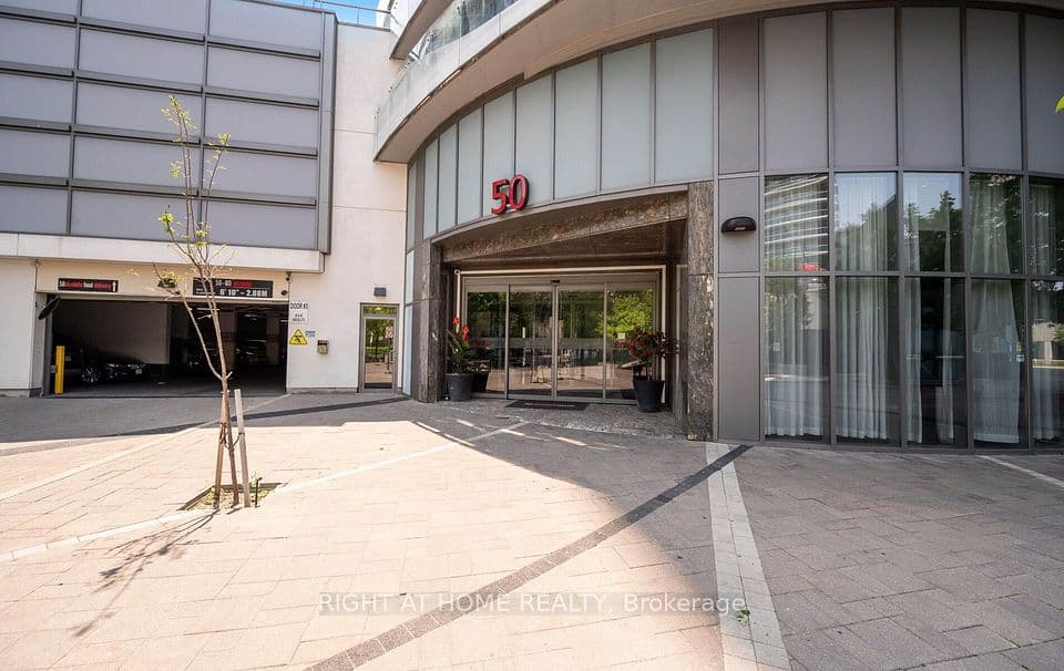 50 Absolute Avenue 4902 LPH, Mississauga, ON L4Z 0A8 – photo 2
