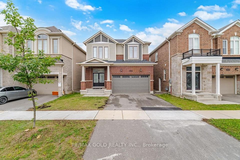 526 Kennedy Circle W, Milton, ON L9E 1P9 – main photo