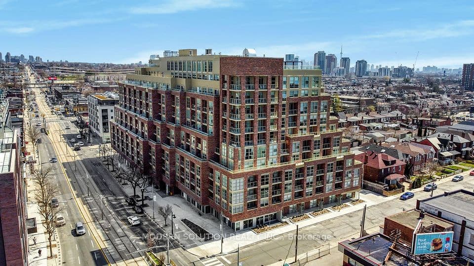1787 St Clair Avenue W 308, Toronto, ON M6N 0B7 – main photo