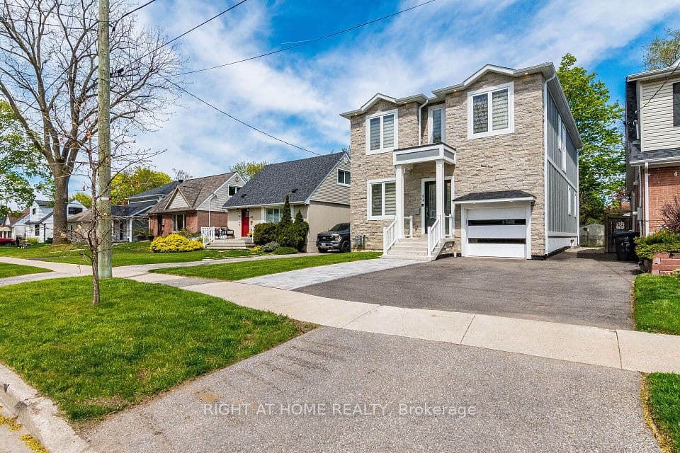 12 Thames Avenue, Toronto, ON M8W 2N6 – photo 2
