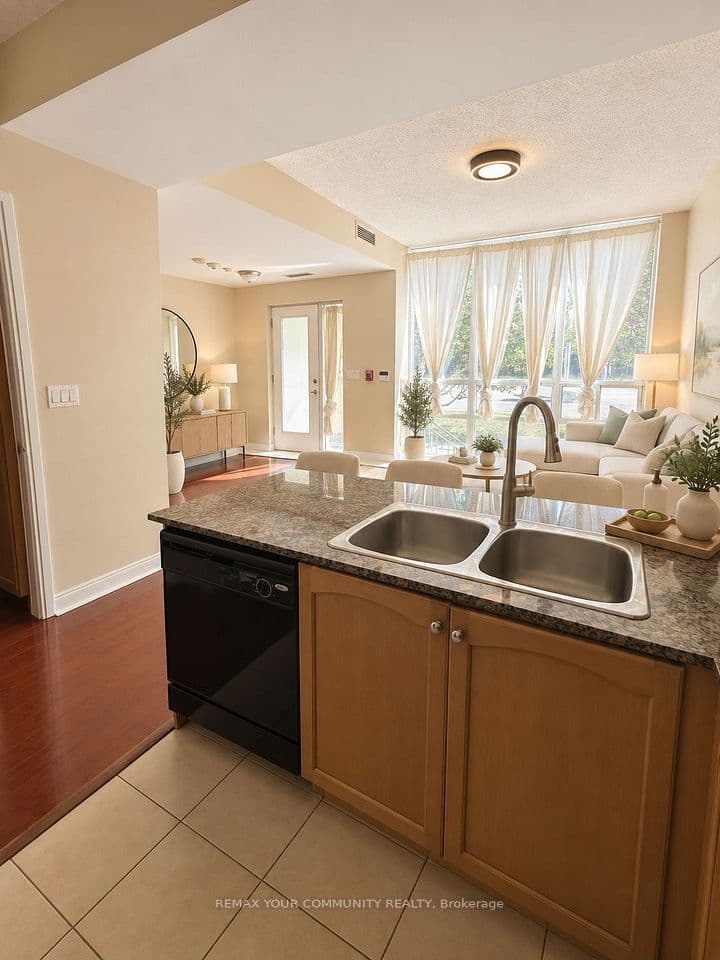 70 Absolute Avenue TH 128, Mississauga, ON L4Z 0A4 – photo 3