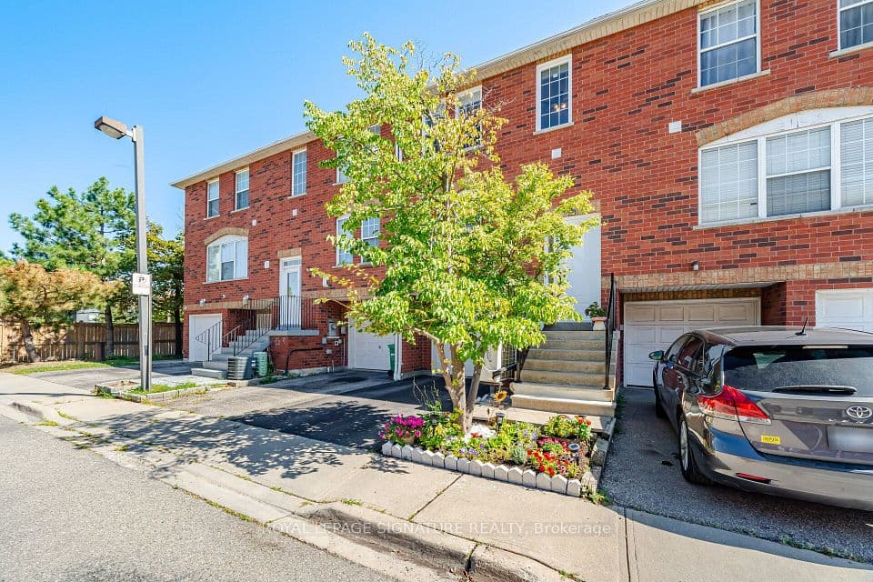 6880 Meadowvale Town Centre Circle 57, Mississauga, ON L5N 7T4 – main photo