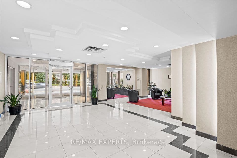 300 Webb Drive 610, Mississauga, ON L5B 3W3 – photo 3