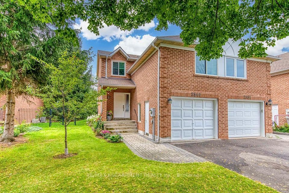 2549 Addingham Crescent, Oakville, ON L6J 7K7 – main photo