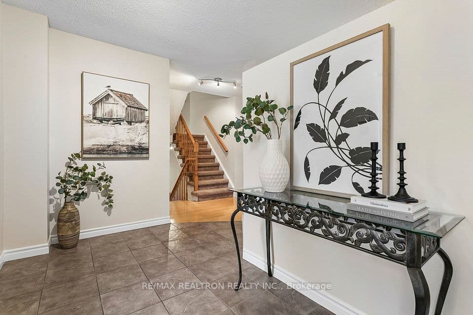 2537 Addingham Crescent, Oakville, ON L6J 7K7 – photo 3