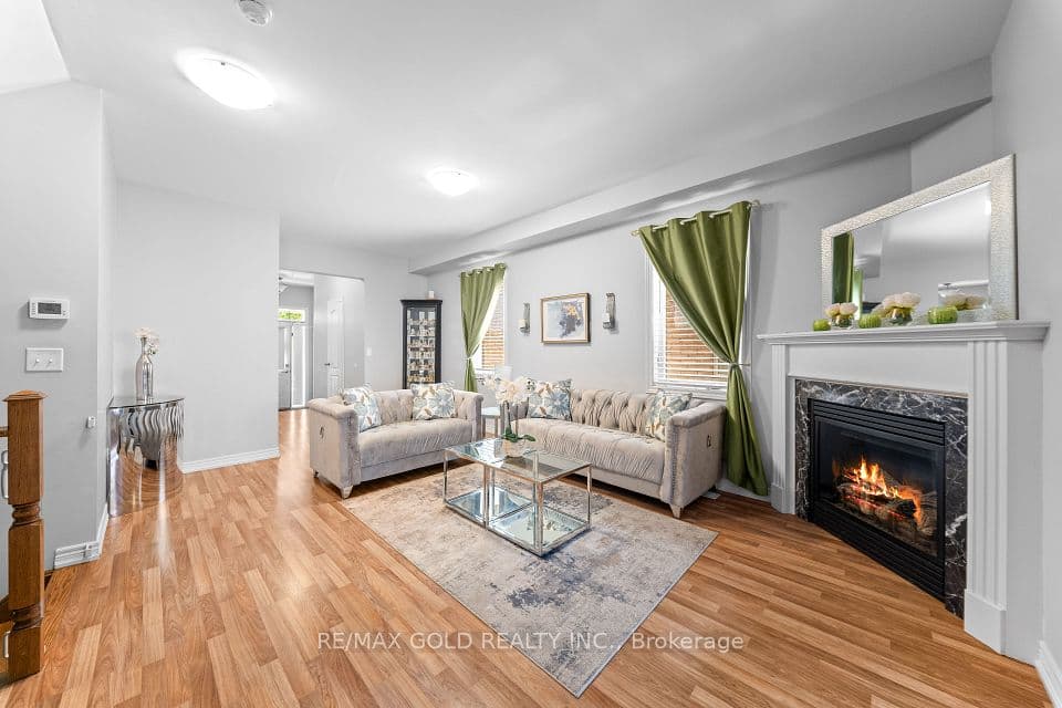 73 Lesabre Crescent, Brampton, ON L6P 3R4 – photo 3