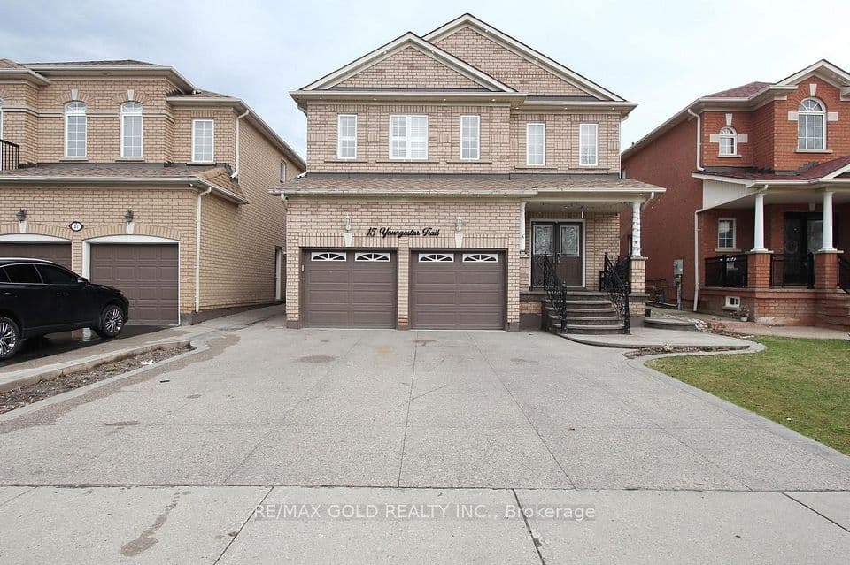 15 Youngestar Trail, Brampton, ON L6P 1P5 – main photo