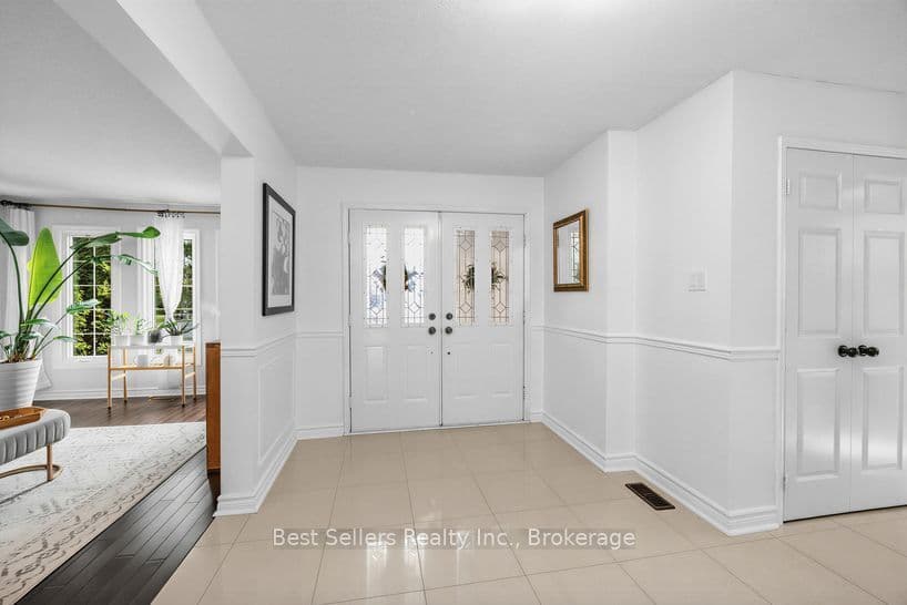 34 Kenpark Avenue, Brampton, ON L6Z 3R5 – photo 2