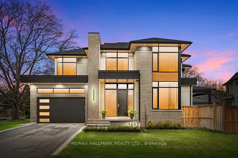 1403 Wren Avenue, Oakville, ON L6L 2V7 – main photo