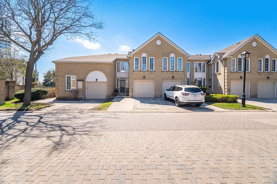 3 Hartnell Square 2, Brampton, ON L6S 5W7 – photo 3