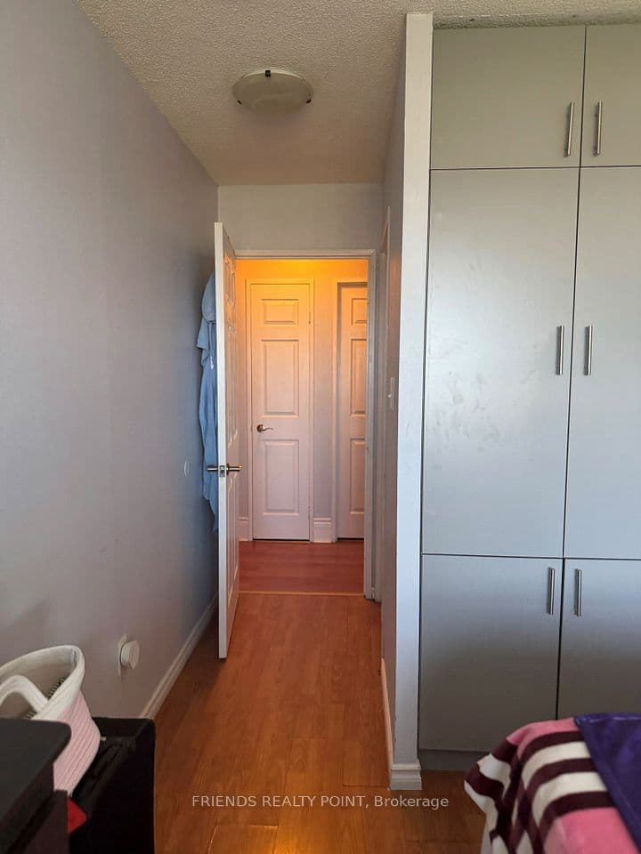 30 Malta Avenue 2106, Brampton, ON L6Y 4S5 – photo 3