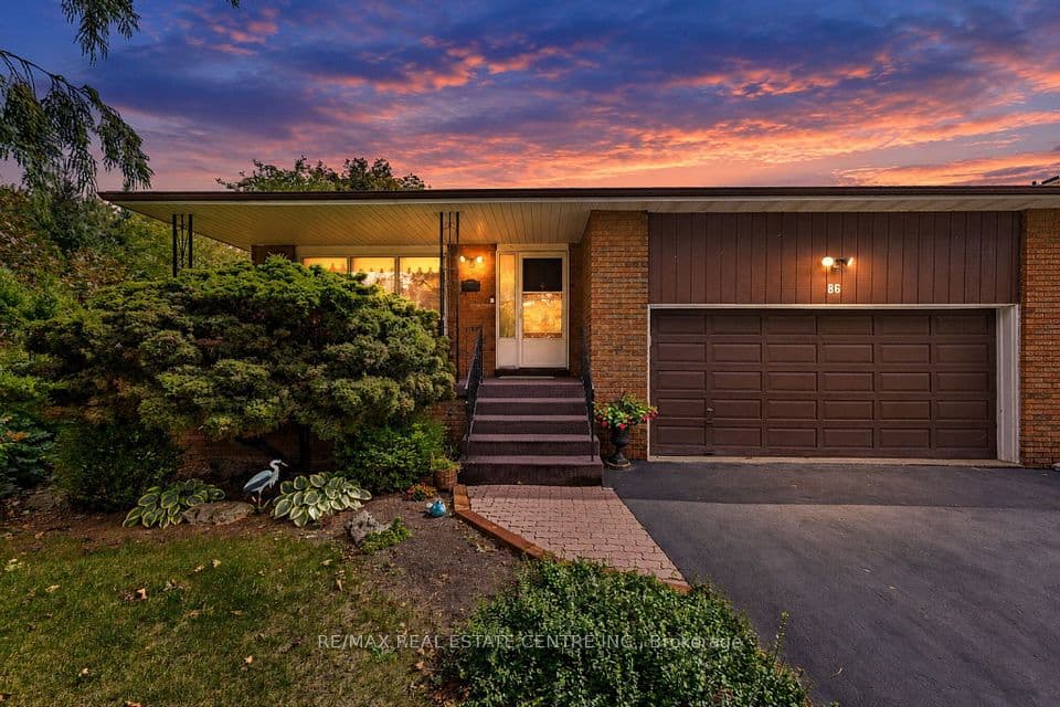 86 Jade Crescent, Brampton, ON L6S 3M8 – photo 2