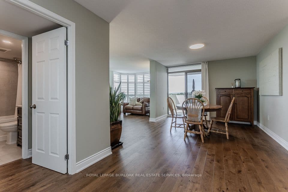 5070 Pinedale Avenue 601, Burlington, ON L7L 5V6 – photo 3