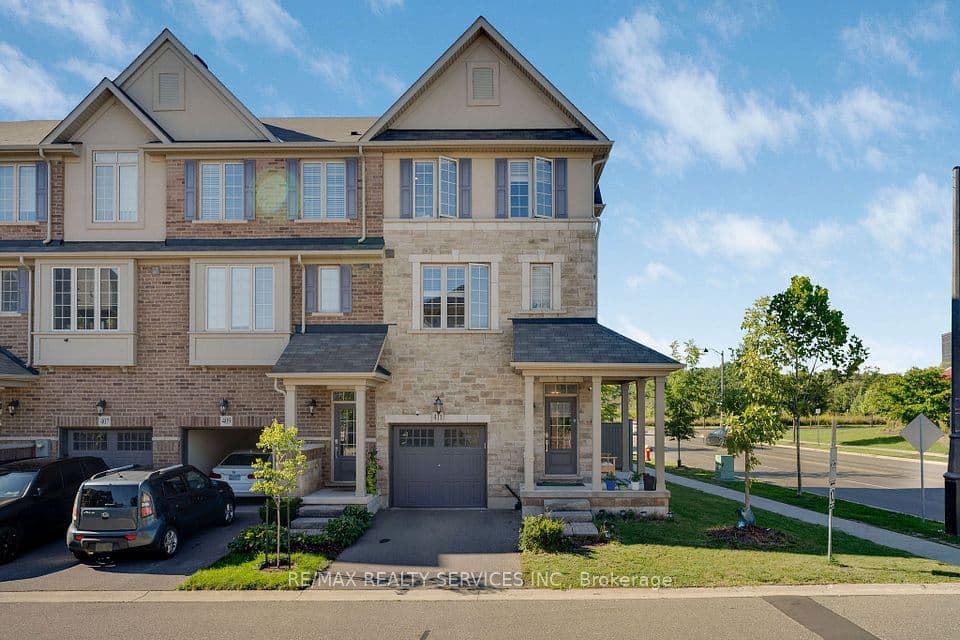411 Hardwick Common, Oakville, ON L6H 0P6 – main photo