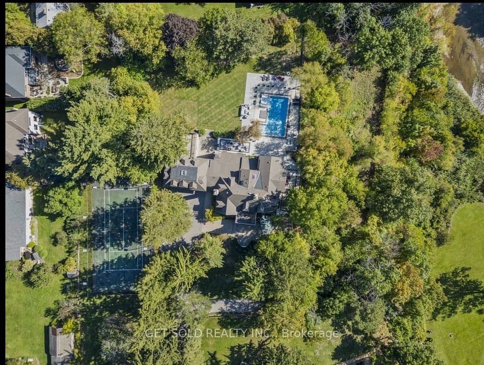 2552 Jarvis Street, Mississauga, ON L5C 2P6 – main photo