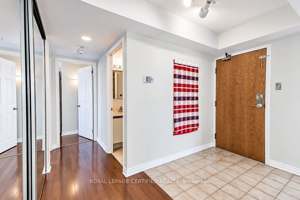 320 Mill Street S 304, Brampton, ON L6Y 3V2 – photo 2