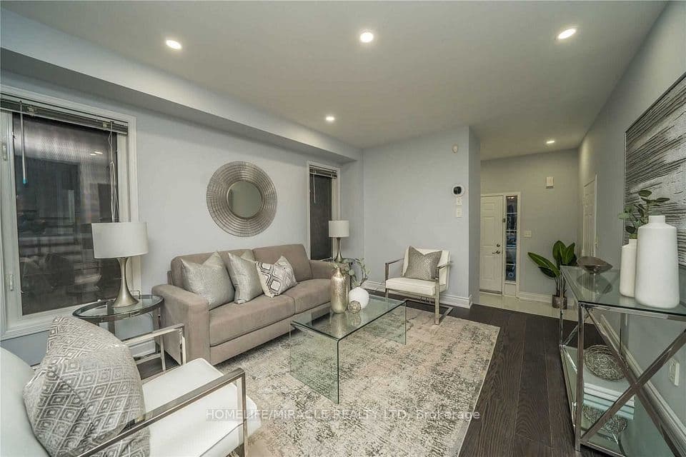 40 Trumpet Valley Boulevard, Brampton, ON L7A 3N8 – photo 3